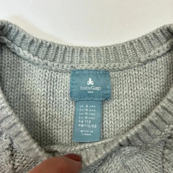 Baby Gap Cable Knit  Sweater - Picture 2 of 7